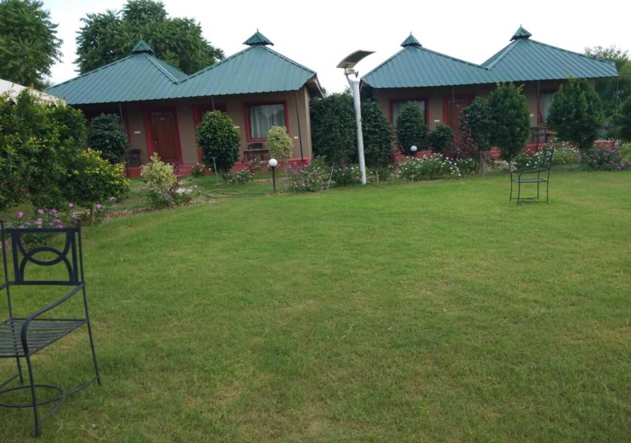 Lohana Village Resort Pushkar Extérieur photo