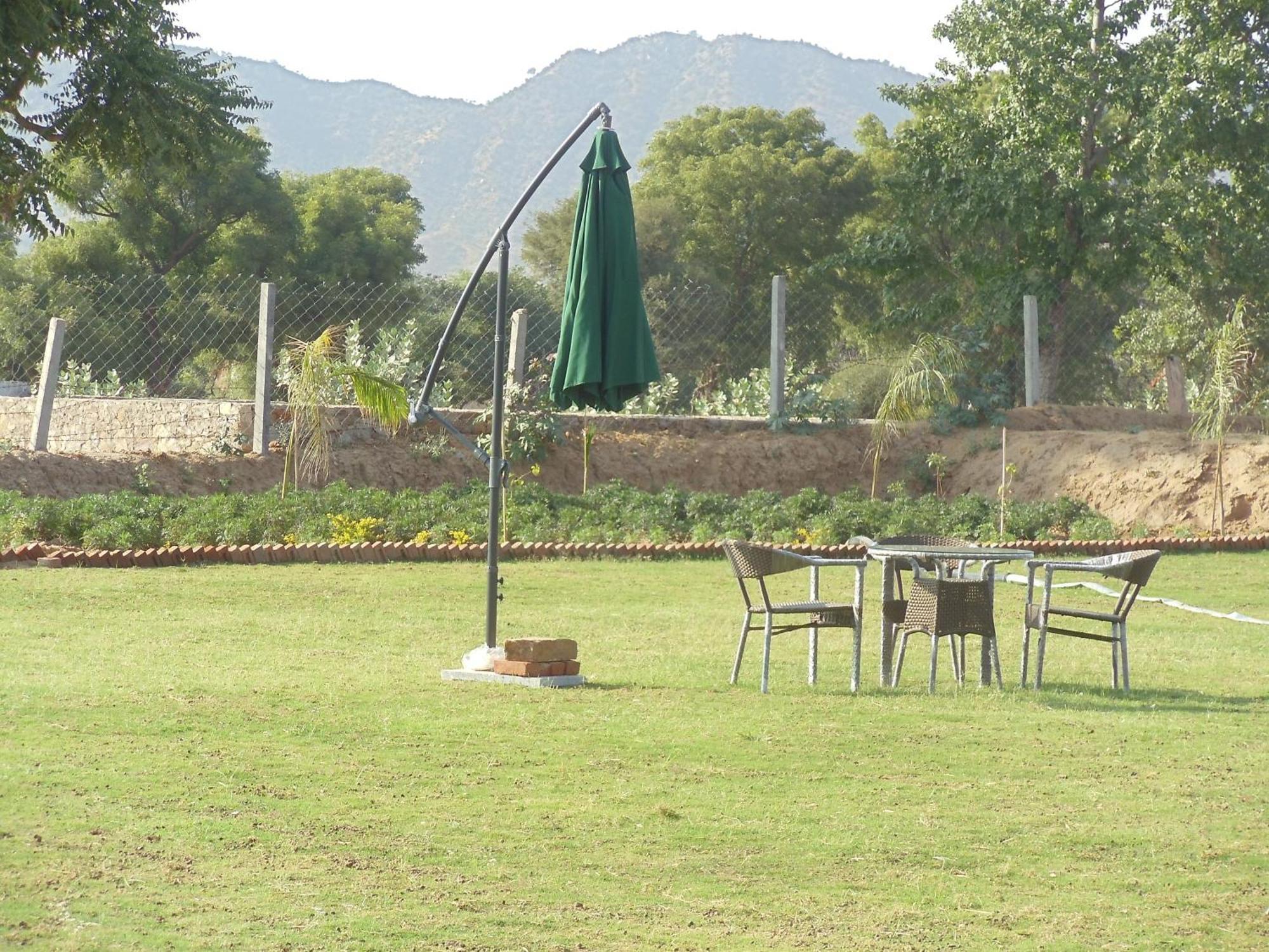 Lohana Village Resort Pushkar Extérieur photo
