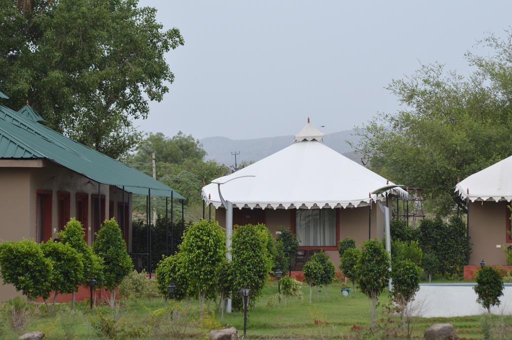 Lohana Village Resort Pushkar Extérieur photo